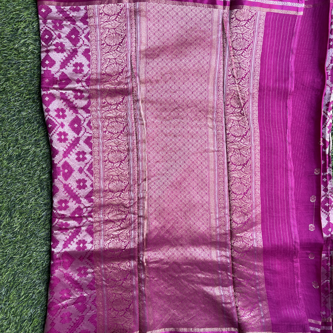 Premium Patola Silk Saree with Silver & Golden Zari Weaving | Designer Big Border