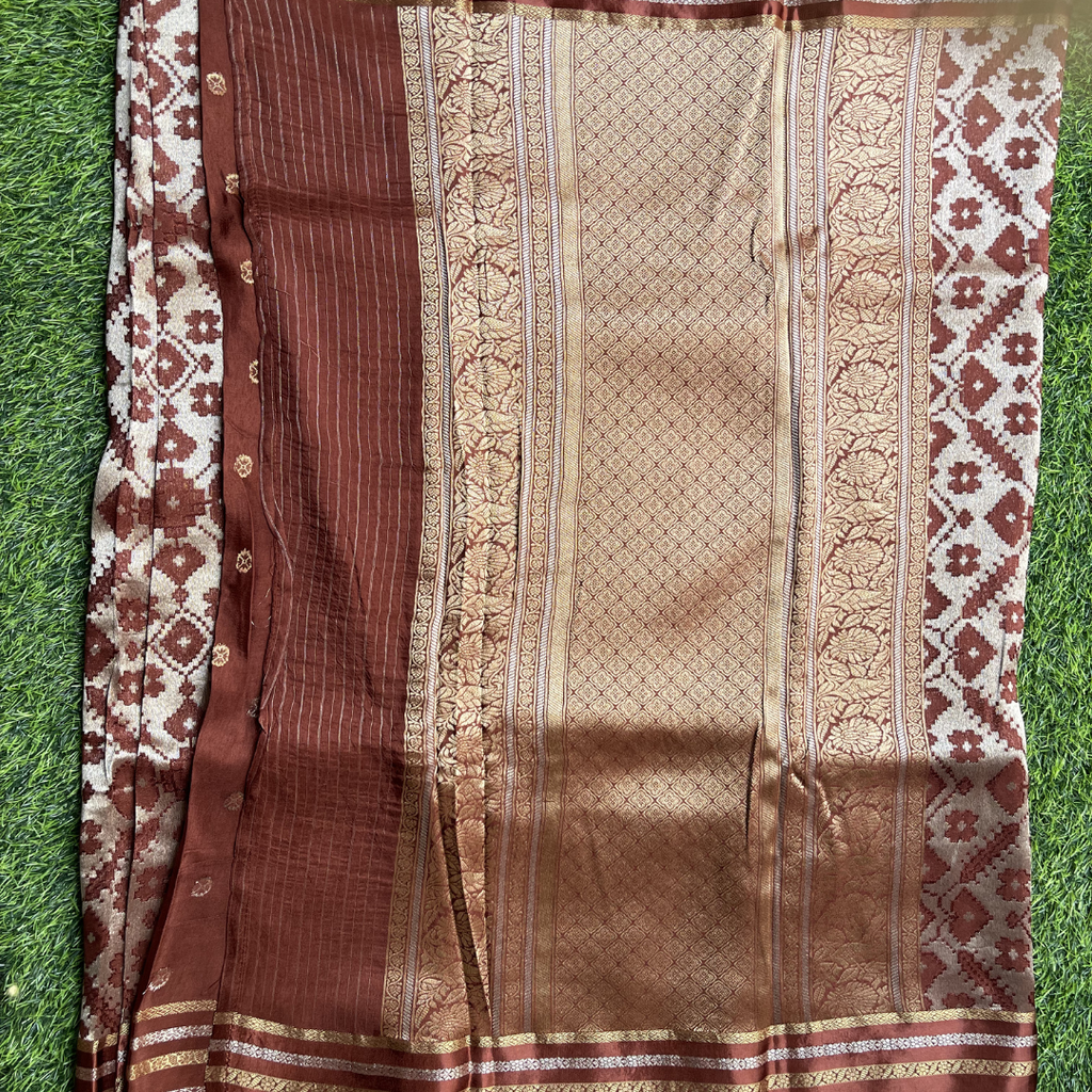Premium Patola Silk Saree with Silver & Golden Zari Weaving | Designer Big Border