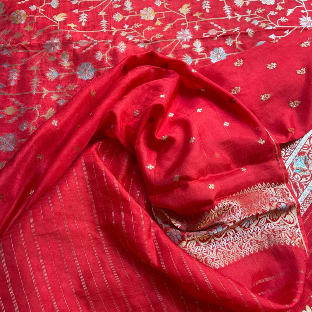 Elegant Munga Crepe Silk Saree with Designer Border