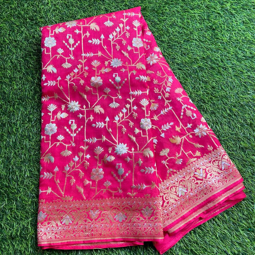 Elegant Munga Crepe Silk Saree with Designer Border