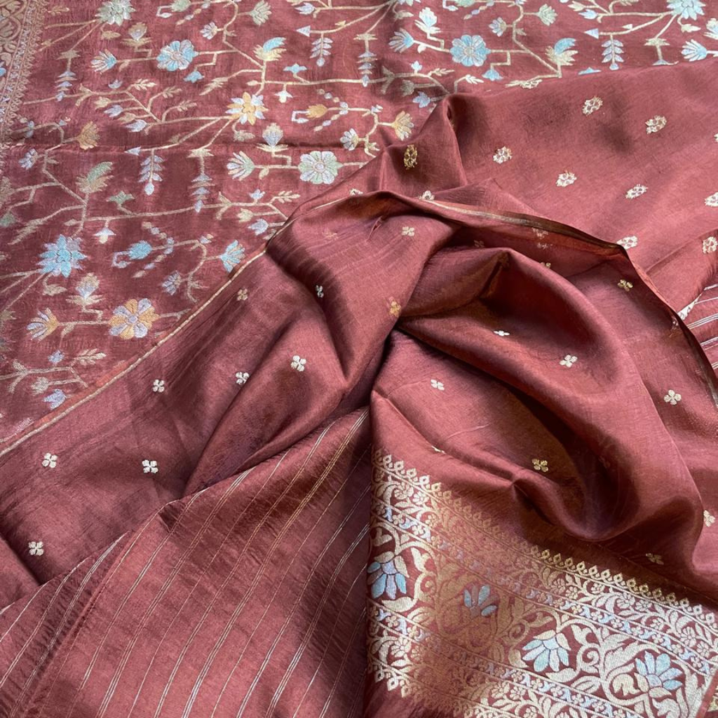 Elegant Munga Crepe Silk Saree with Designer Border