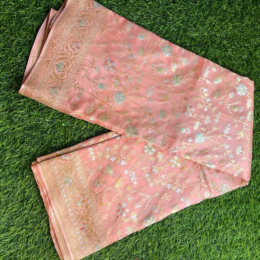 Elegant Munga Crepe Silk Saree with Designer Border