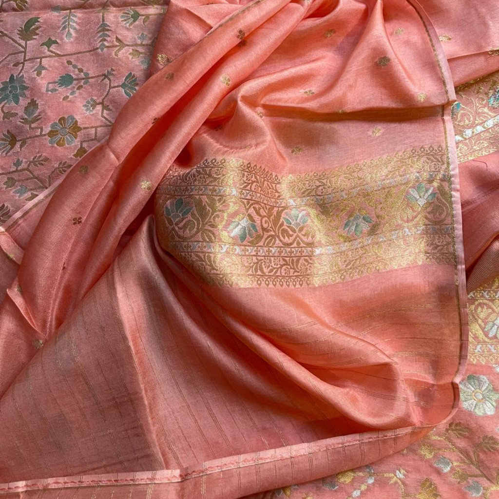 Elegant Munga Crepe Silk Saree with Designer Border