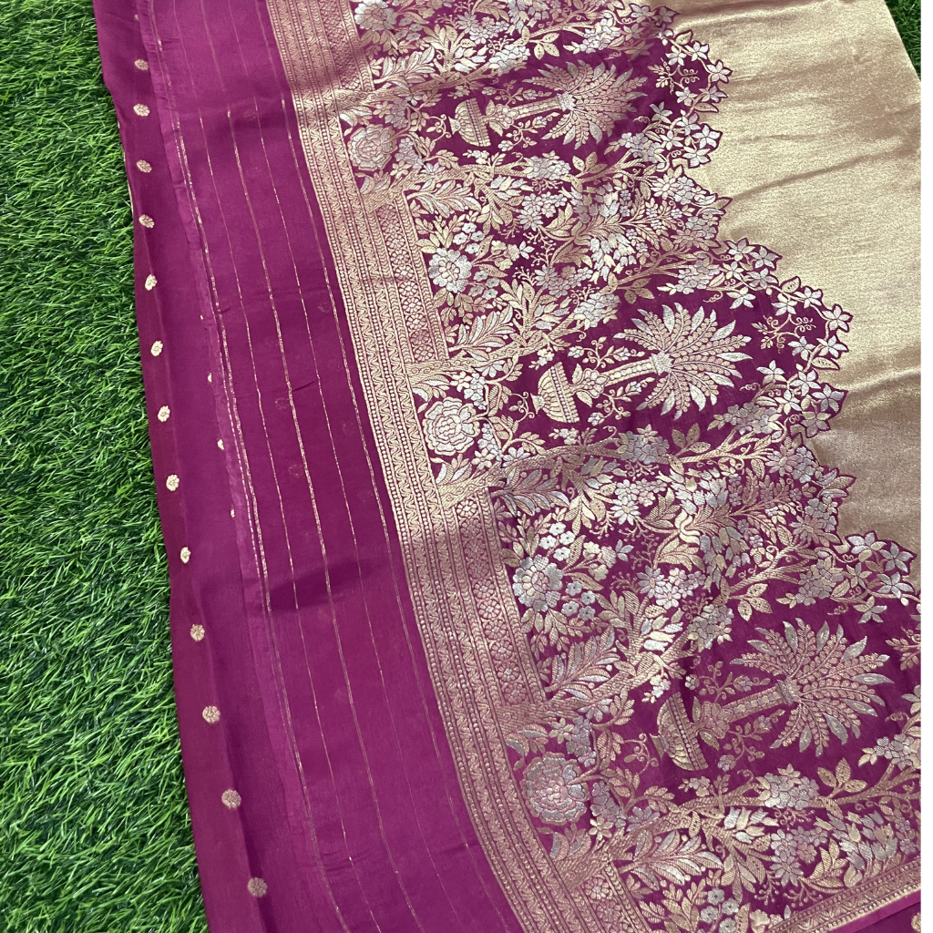 Golden Tissue Saree In Majenta Colour With Rich Pallu