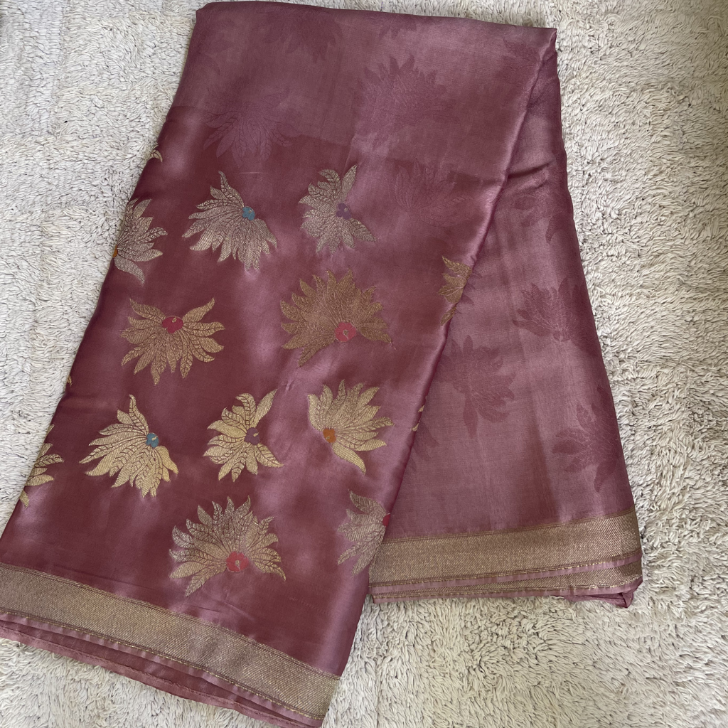 Onion Pink Banarasi Satin Silk Saree With Golden And Silver Floral Weaved