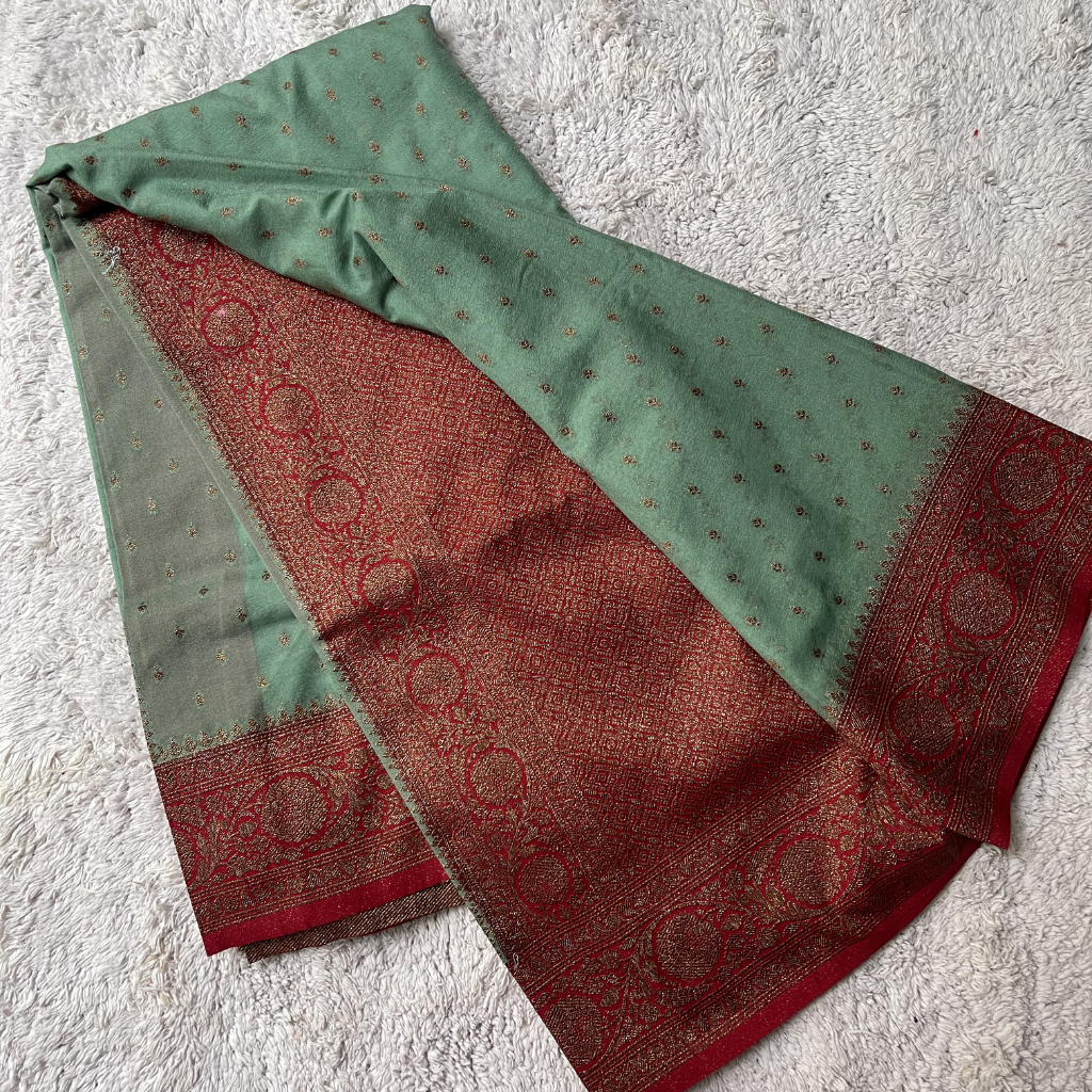 Crape Butta Banarasi Geogrt Seagreen With Red Contrast Colour Saree
