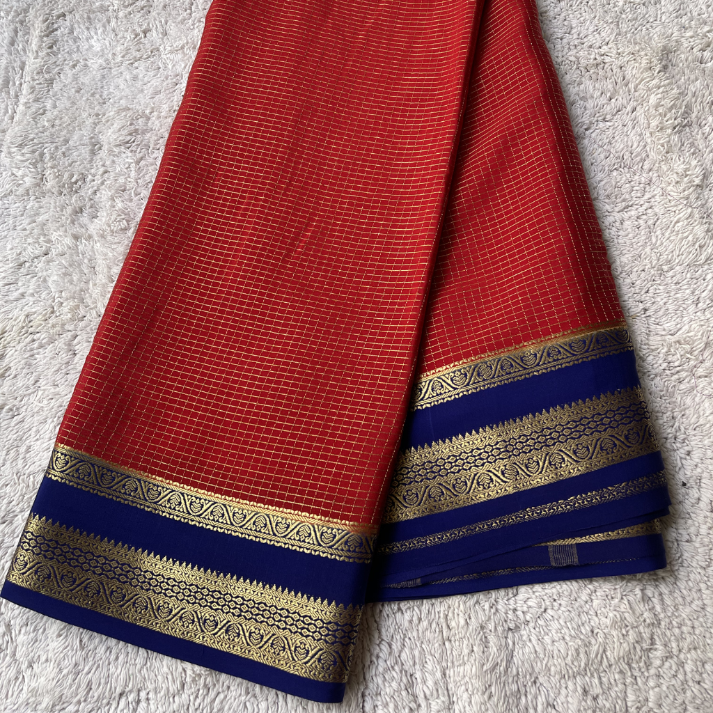 Pure Crape Mysore Silk Oil Red Saree With Bentex Checks Pattern 3